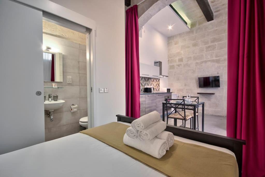 Vallettastay Old Lodge Studio 5 מראה חיצוני תמונה